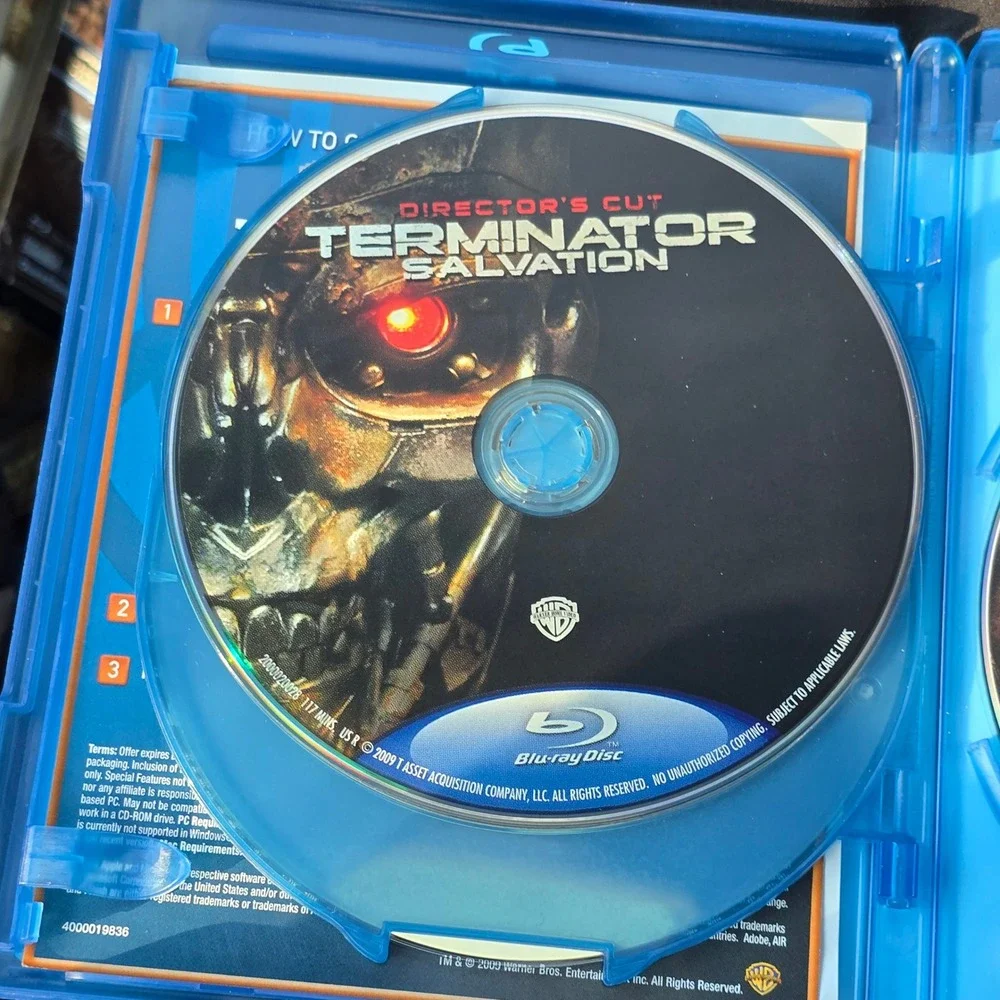 Terminator Salvation Blu-ray Director's Cut Special Edition Christian Bale McG